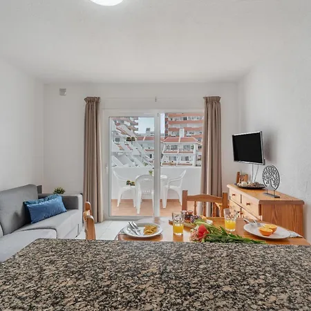 Infinity Pool Views 2 * 플라야데라스아메리카스