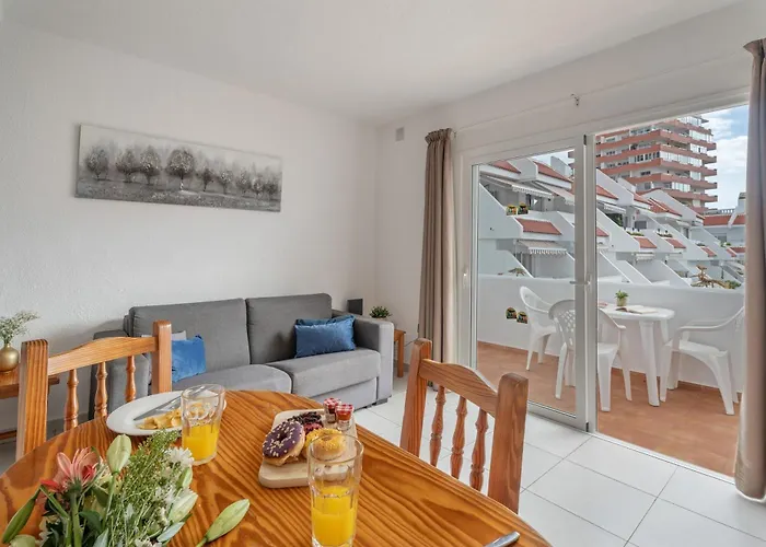 Infinity Pool Views 2 Floritas Сasa de vacaciones *