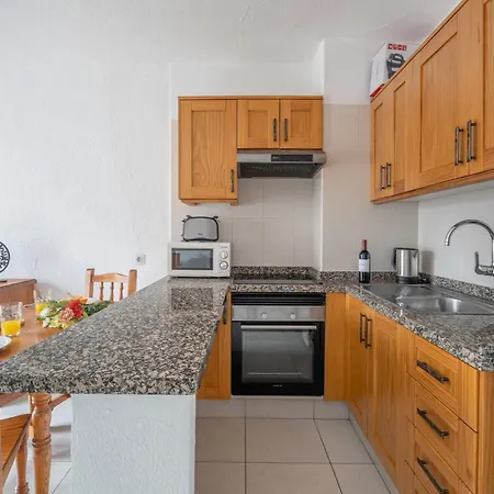 Infinity Pool Views 2 *