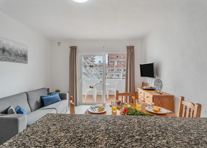 Infinity Pool Views 2 * Πλάγια ντε λας Αμέρικας